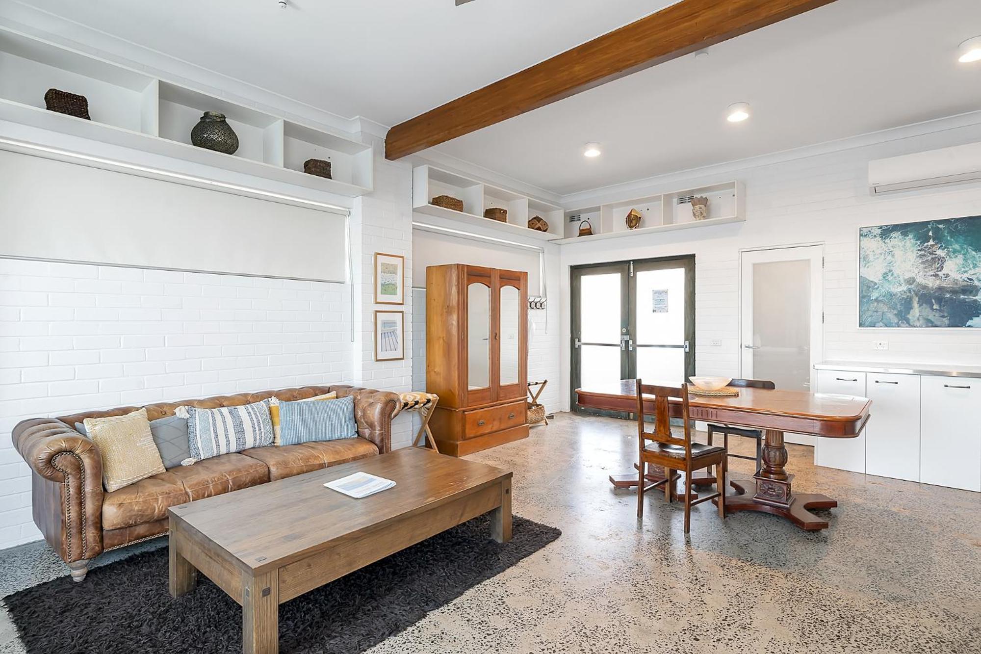 Upscale Cliffside Studio With Ocean Views North Bondi 시드니 외부 사진