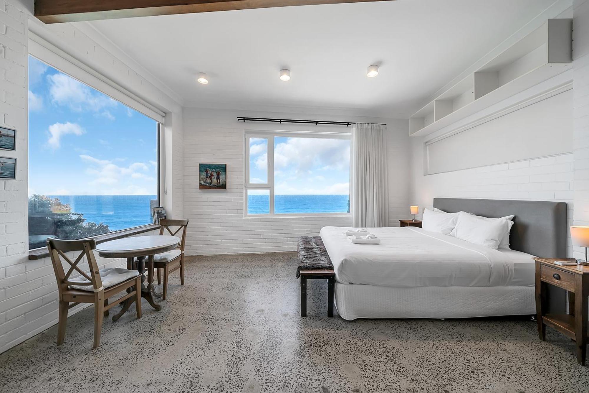 Upscale Cliffside Studio With Ocean Views North Bondi 시드니 외부 사진